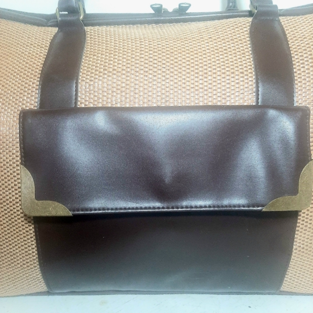 Elegant Tan Nylon Weave with Chocolate Brown Faux Leather Travel/Duffle Baf - Picture 2 of 9